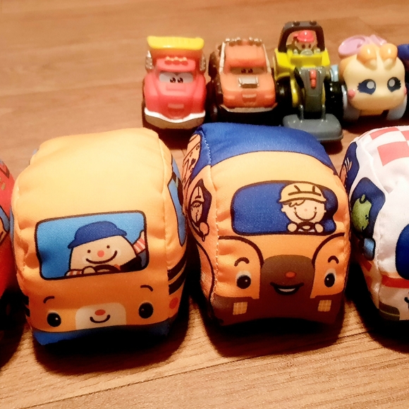 SOLD 14 Toddler Toys,Plush and Plastic - Picture 5 of 9